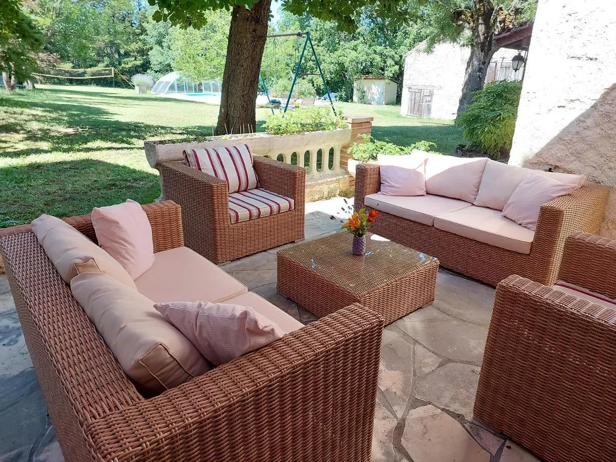 Maison De Vacances Tissendie Bourg-de-Visa Holiday home