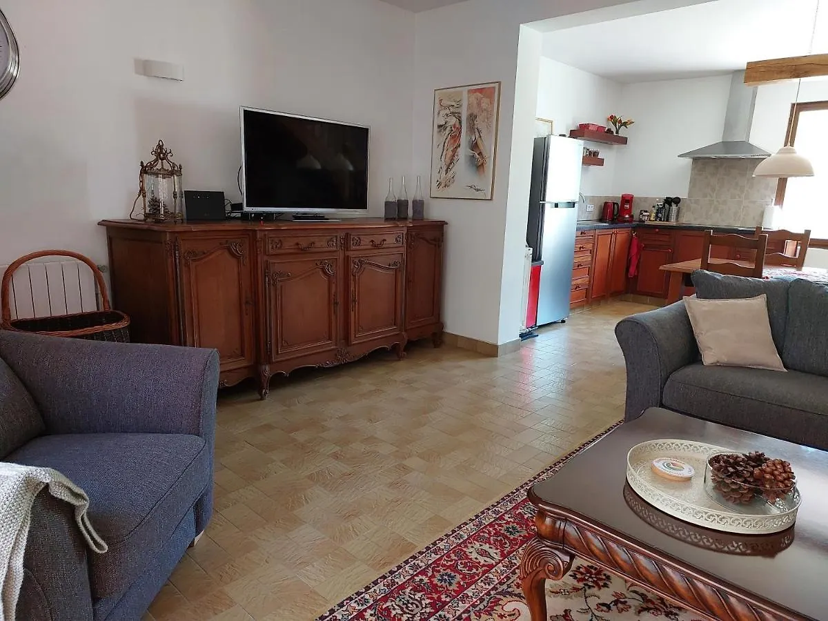 Holiday home Maison De Vacances Tissendie Bourg-de-Visa France